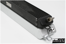 Load image into Gallery viewer, BMW M3 E90 E92 E93 ENGINE OIL COOLER RACING