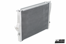 Load image into Gallery viewer, ALUMINUM BMW M3 E9X RADIATOR